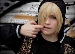 Đậm chất lạnh lùng boy siêu ngầu phiên bản Yuri Plisetsky của cosplayer Nodoka