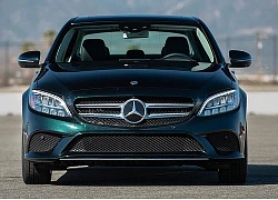 Đánh giá Mercedes-Benz C-Class 2019: Điều gì khiến nhà giàu Việt mong chờ đến vậy?