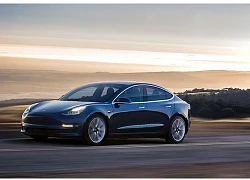 Ô tô Tesla lần đầu ra khỏi danh sách nên mua tại Mỹ