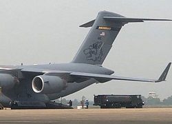 Thêm 3 &#8216;ngựa thồ&#8217; C-17 hạ cánh xuống Nội Bài