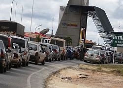 Venezuela đóng cửa biên giới với láng giềng