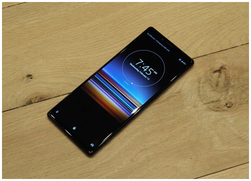 Cận cảnh và đánh giá nhanh Sony Xperia 1: Chiếc smartphone đẳng cấp dành cho các fan của Sony