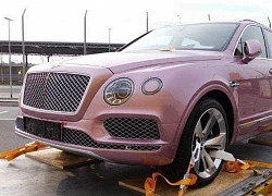 Hàng độc Bentley Bentayga màu hồng sắp cập bến Việt Nam