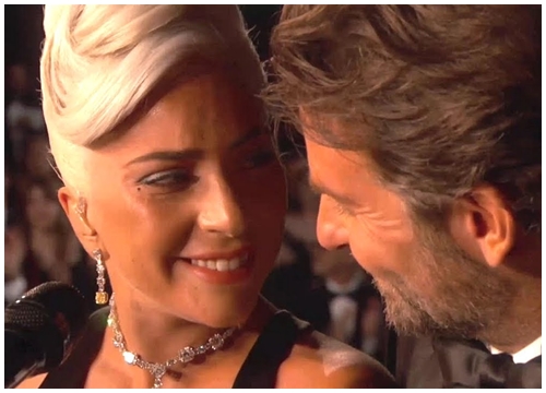 Hậu huỷ hôn lần 2, Lady Gaga song ca "Shallow" cùng Bradley Cooper thân mật như đôi tình nhân tại Oscar 2019