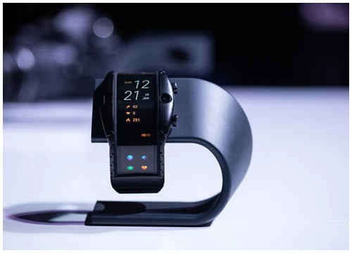 Nubia ra mắt smartphone màn hình gập có thể biến thành smartwatch, giá từ 12 triệu đồng