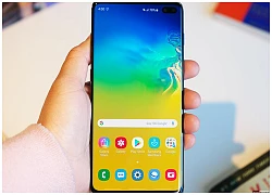 Siêu phẩm Galaxy S10/10+ có gì mà dân tình đua nhau đặt gạch trên Thế Giới Di Động?