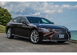 XE HOT (25/2): Lexus LS500h 2019 giá 8,75 tỷ đồng tại VN, người Việt tăng tốc mua xe hơi