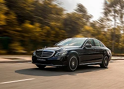 Giá lăn bánh xe sang Mercedes C-Class 2019 vừa ra mắt