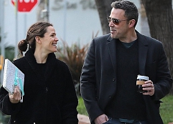 Jennifer Garner và Ben Affleck bên nhau như đôi bạn thân