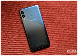 Samsung Galaxy M30 ra mắt: Màn hình Infinity-U, 3 camera sau, pin 5000mAh, giá từ 4.9 triệu đồng