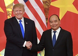 Thượng đỉnh Mỹ - Triều Tiên: Ông Donald Trump gặp Thủ tướng Nguyễn Xuân Phúc