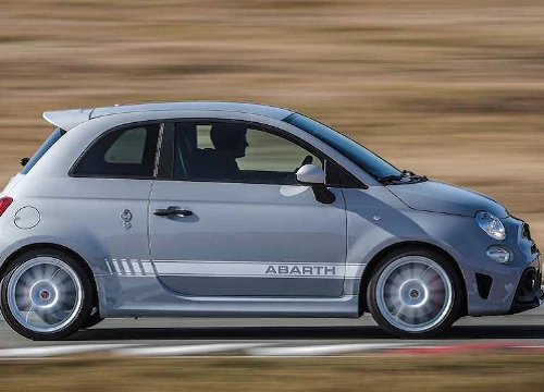 Hãng xe "Bọ Cạp" Abarth kỷ niệm 70 năm với cặp xe thể thao đặc biệt