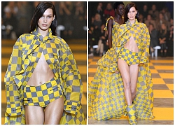 Ốm sốt mà vẫn đi catwalk ầm ầm, lại còn trình diễn đồ "thiếu vải" như không, Bella Hadid quả đáng được tuyên dương