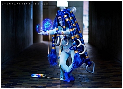 Quả thực là một siêu phẩm cosplay Shiva "nữ hoàng băng giá" của Final Fantasy X