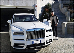 Rolls-Royce Cullinan tiếp tục gây chú ý khi xuất hiện trong bộ sưu tập xe của Cristiano Ronaldo