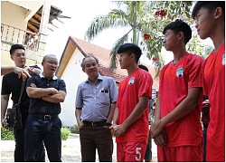 Thầy Park nói với lứa đàn em Công Phượng: "Hãy mơ World Cup!"