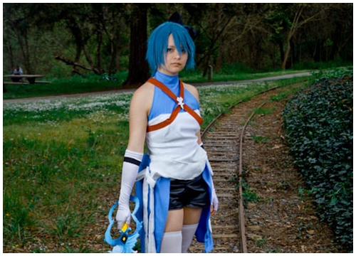 Phải chăng phiên bản cosplay Aqua này cute hơn trong game???