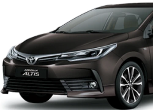 Toyota Corolla Altis giảm giá bán, hút khách hàng