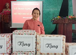 Cô thủ thư không may mắn và giấc mơ mang sách về cho trẻ