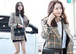 Lên đồ sành điệu, Yoona vẫn bị 'thiếu muối', Irene diện sơ mi đơn giản lại đẹp mặn mà tại sân bay