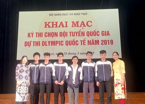 Nghệ An có 2 học sinh lọt vào đội tuyển Olympic Châu Á môn Tin học