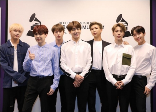 Một ARMY người Triều Tiên bị bắt giam vì dám 'tàng trữ' nhạc của BTS