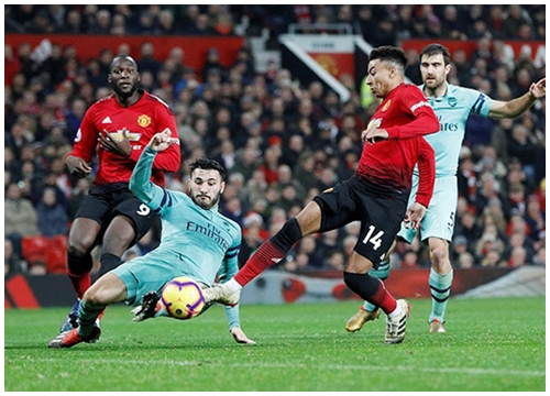 Arsenal vs MU: Quỷ đỏ đại náo Emirates