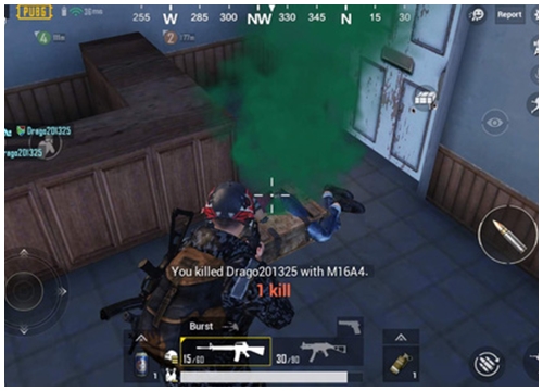 Chơi game bị mệt và chóng mặt, cậu bé 11 tuổi đòi kiện PUBG Mobile