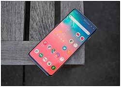 Galaxy S10 bất ngờ cháy hàng tại Trung Quốc