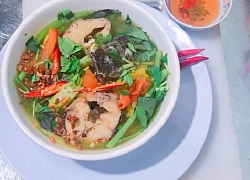 Canh chua cá lóc đồng