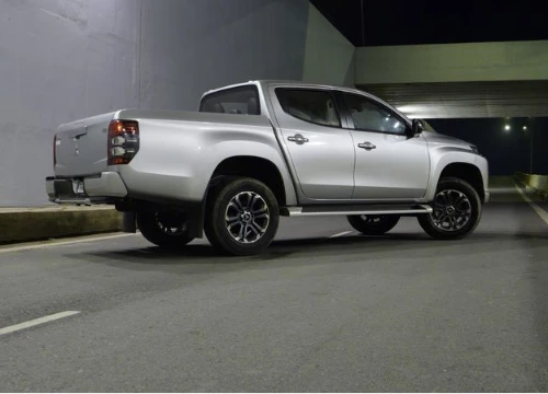 Đánh giá Mitsubishi Triton 2019 - P.2 Bán tải có phù hợp đi phố?