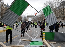 Phát biểu của Tổng thống Macron bị coi là PR, Paris tiếp tục ngập trong bạo loạn vì "Áo vàng"