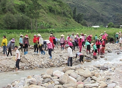 Sơn La: Hơn 300 cán bộ, thanh niên dọn rác vệ sinh môi trường