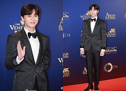 Ác nữ &quot;Giày thủ tinh&quot; Kim Gyu Ri, &quot;Phó chủ tịch&quot; Park Seo Joon tỏa sáng trên thảm đỏ Asian Film Awards