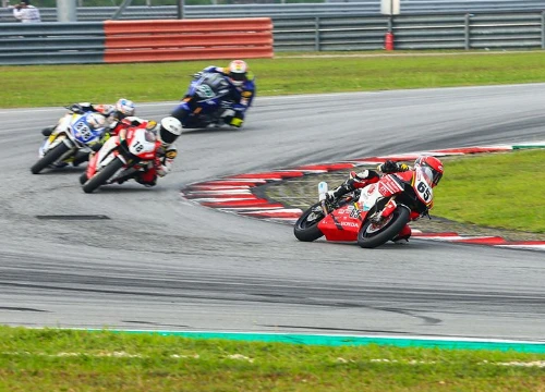 Chặng 1 Sepang giải ARRC 2019 - Điểm 10 cho nỗ lực của toàn đội!