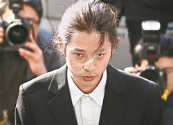 Jung Joon Young tiếp tục bị bắt khẩn cấp, thêm hai người nữa bị điều tra trong scandal Burning Sun và quay lén