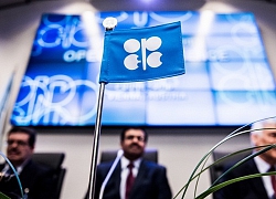 OPEC gia hạn thỏa thuận đến tháng 6, giá dầu gần chạm đỉnh 4 tháng