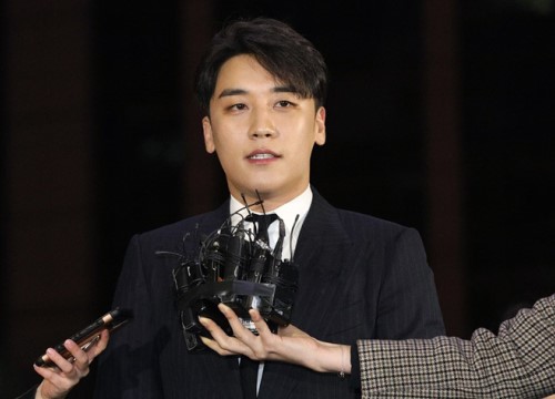 Seungri dùng tiền 'mua chuộc' cảnh sát để che mờ đi hành vi tội lỗi khi cho trẻ vị thành niên vào Burning Sun 'ăn chơi sa đọa'