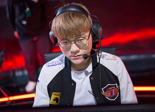 SKT Teddy: "Sở trường của Khan là đánh hổ báo và có thể gánh đội khi có tài nguyên nên đường dưới có thể thi đấu rất thoải mái"