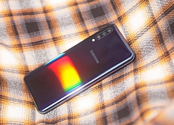 "Bá chủ tầm trung" đầu năm 2019: Khách hàng gọi tên Galaxy A50!