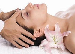 Cách massage da mặt giúp duy trì tuổi xuân