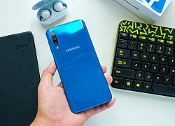 Chi tiết Galaxy A50 ở VN - 3 camera, vân tay dưới kính, giá 7 triệu