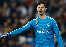 Courtois mắc sai lầm ngớ ngẩn trong trận thắng Nga, HLV Martinez nói gì?