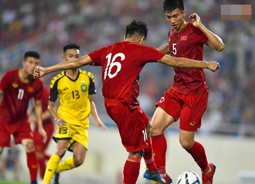 Hủy diệt U23 Brunei, U23 Việt Nam chiếm ngôi đầu bảng K