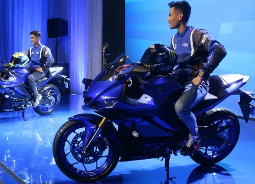 Yamaha R25 2019 ra mắt tại Malaysia, hứa hẹn ngày về VN của R3