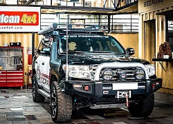 Ấn tượng với Toyota Land Cruiser tiền tỷ độ "full bài" offroad tại Việt Nam