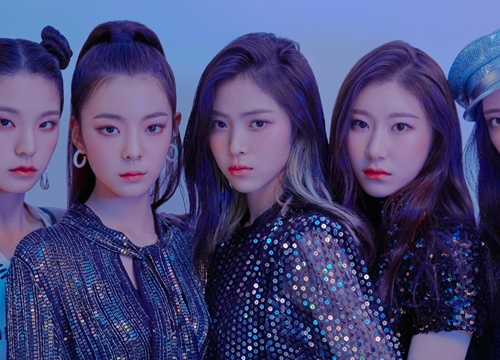 Buồn cho màn debut của TXT: "Không đủ trình" đấu lại ITZY còn bị scandal của Seungri chiếm sóng