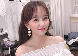 'Em gái mưa' Kim So Hyun khoe nhan sắc quyến rũ, trưởng thành