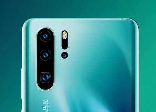 Huawei P30 Pro lộ ảnh thực tế: Màn hình cong tràn cạnh, 4 camera sau