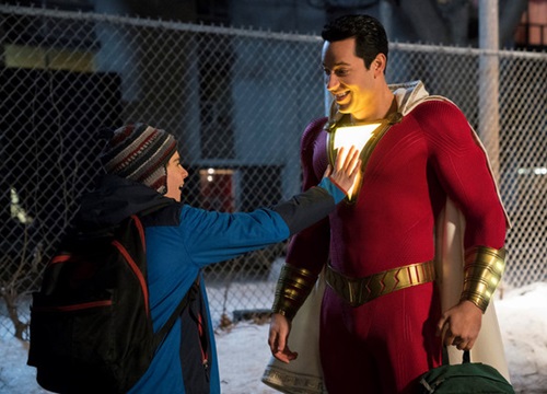 Review sớm 'Shazam!': Cảm ơn DC vì chuyến tàu tuổi thơ đầy tươi sáng và hoài niệm